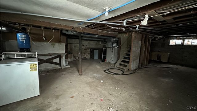 833 County Route 14, Granby, NY 13069