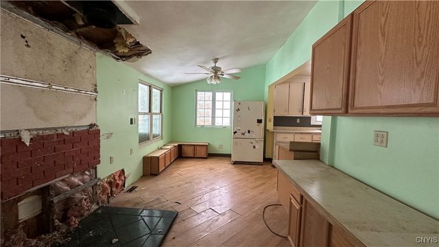 833 County Route 14, Granby, NY 13069