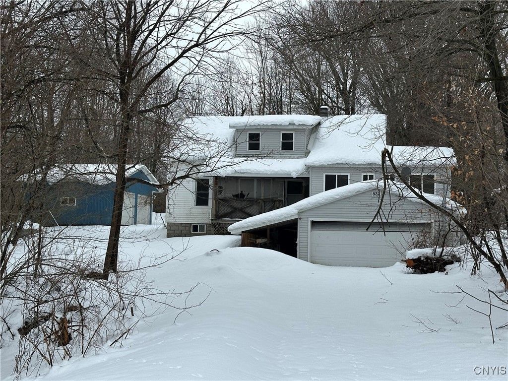 833 County Route 14, Granby, NY 13069