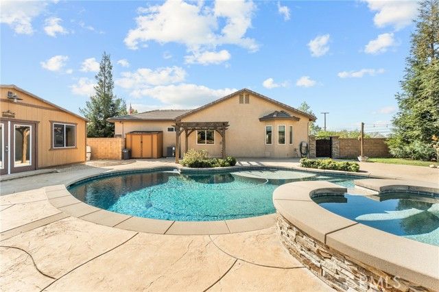 35316 Dry Creek Road, Yucaipa, CA 92399