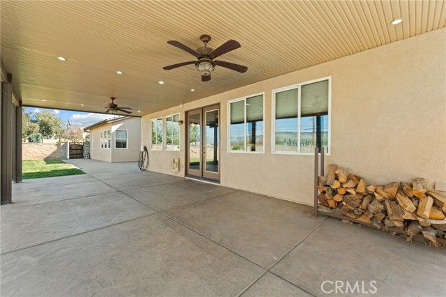 35316 Dry Creek Road, Yucaipa, CA 92399