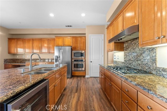 35316 Dry Creek Road, Yucaipa, CA 92399