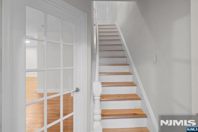 245 Kingsland Avenue, Lyndhurst, NJ 07071