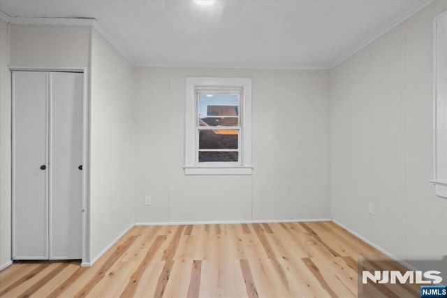 245 Kingsland Avenue, Lyndhurst, NJ 07071