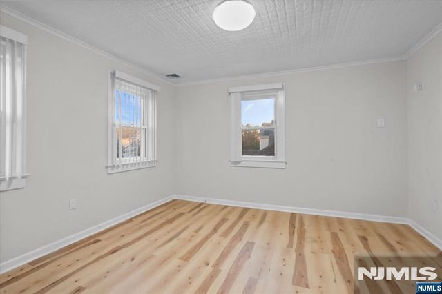 245 Kingsland Avenue, Lyndhurst, NJ 07071