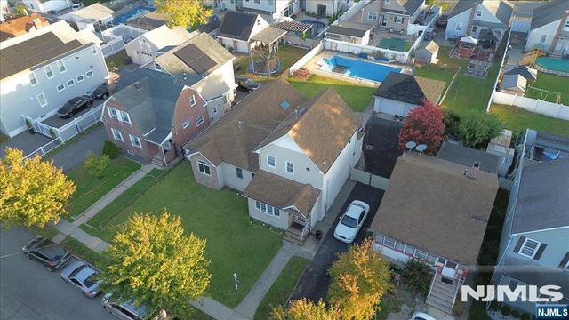 245 Kingsland Avenue, Lyndhurst, NJ 07071