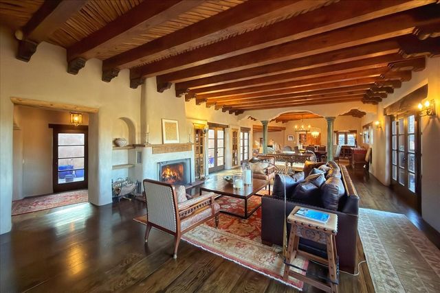 1433 Upper Canyon Road, Santa Fe, NM 87501