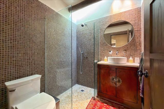 1433 Upper Canyon Road, Santa Fe, NM 87501