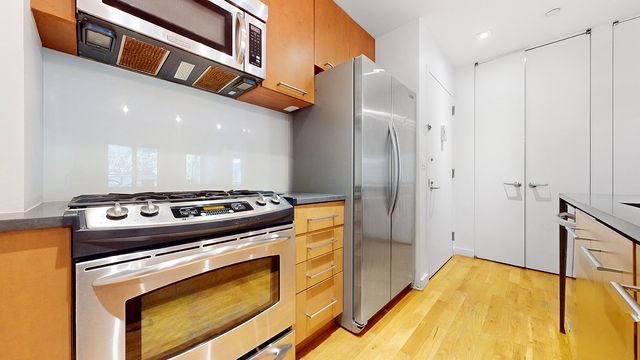 330 E 109th St Apt 2C, New York City, NY 10029