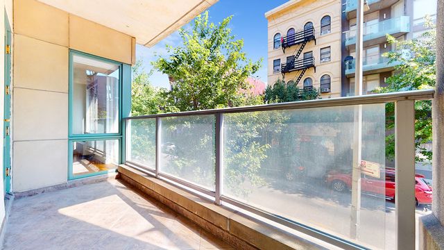 330 E 109th St Apt 2C, New York City, NY 10029