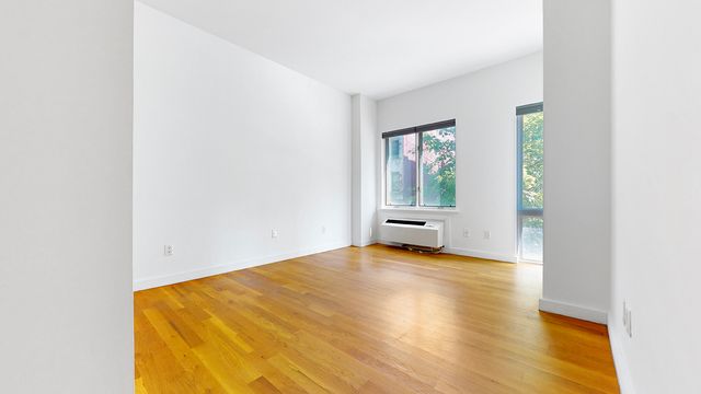 330 E 109th St Apt 2C, New York City, NY 10029