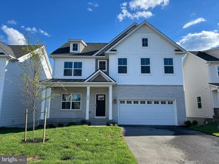 133 WAPPINGER TER, Winchester, VA 22602