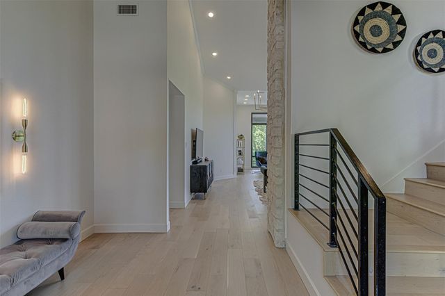 3502 Native Dancer CV, Austin, TX 78746