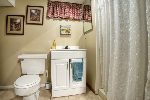 326 HATHAWAY Street W, Girard, PA 16417