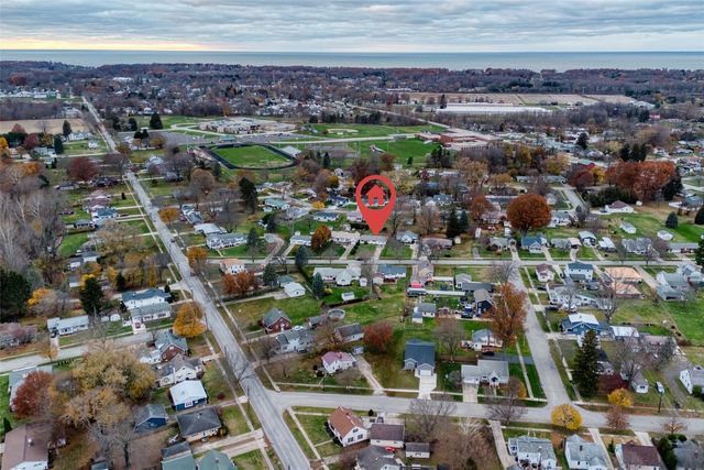 326 HATHAWAY Street W, Girard, PA 16417