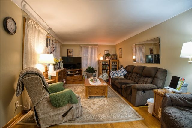 326 HATHAWAY Street W, Girard, PA 16417