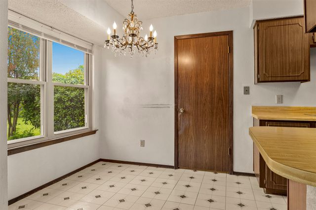 6417 Kary Lynn Drive N, Watauga, TX 76148