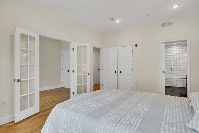 381 W Broadway 4, Boston, MA 02127