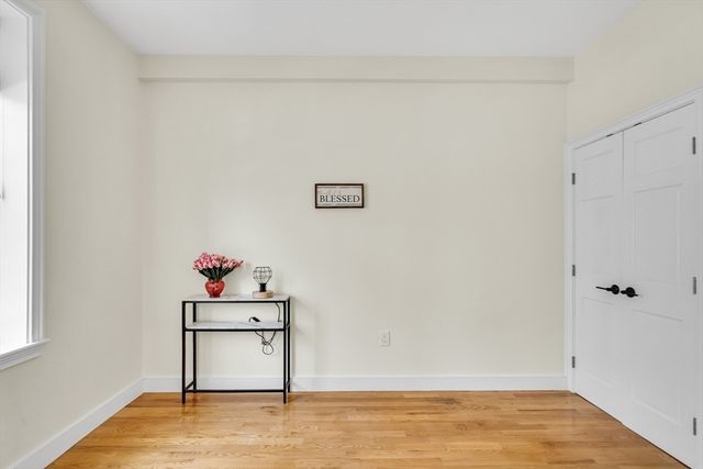 381 W Broadway 4, Boston, MA 02127