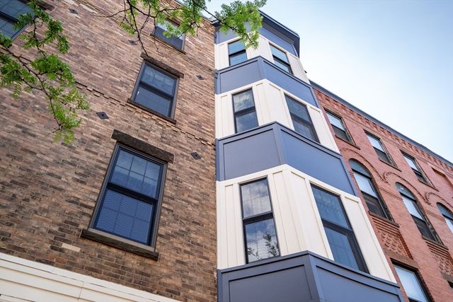 381 W Broadway 4, Boston, MA 02127