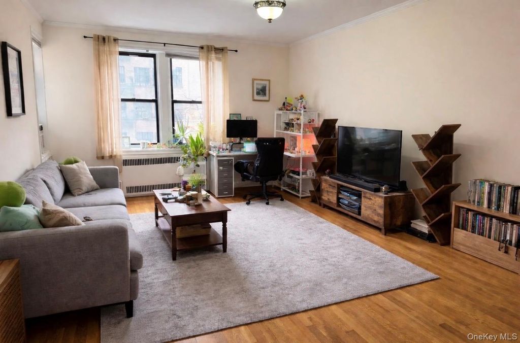 300 Main Street 2E, White Plains, NY 10601