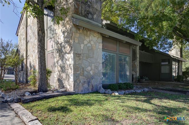 214 T Bar M Drive, New Braunfels, TX 78132