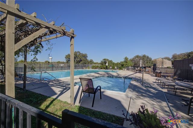 214 T Bar M Drive, New Braunfels, TX 78132