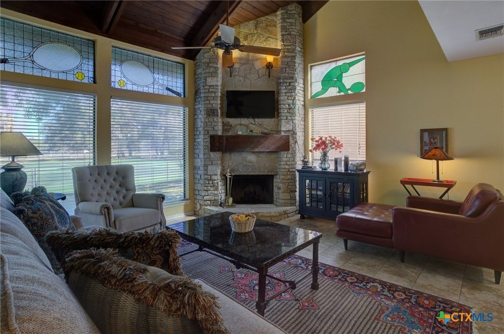 214 T Bar M Drive, New Braunfels, TX 78132