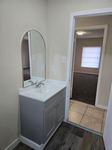 2216 3rd Street, Houston, TX 77547