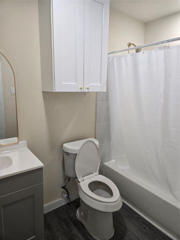 2216 3rd Street, Houston, TX 77547