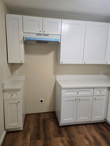 2216 3rd Street, Houston, TX 77547