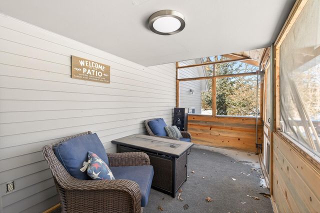 21851 Calmor Avenue, Prior Lake, MN 55372