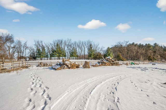 21851 Calmor Avenue, Prior Lake, MN 55372