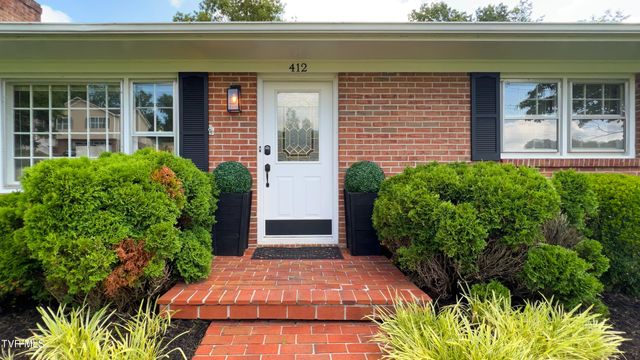 412 Brookwood Dr, Bristol, TN 37620
