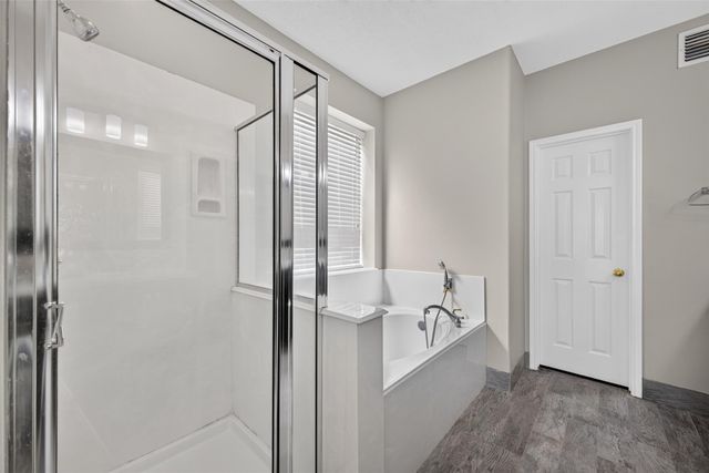 1011 Jasons Bend Drive, Sugar Land, TX 77479