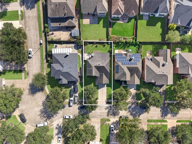 1011 Jasons Bend Drive, Sugar Land, TX 77479