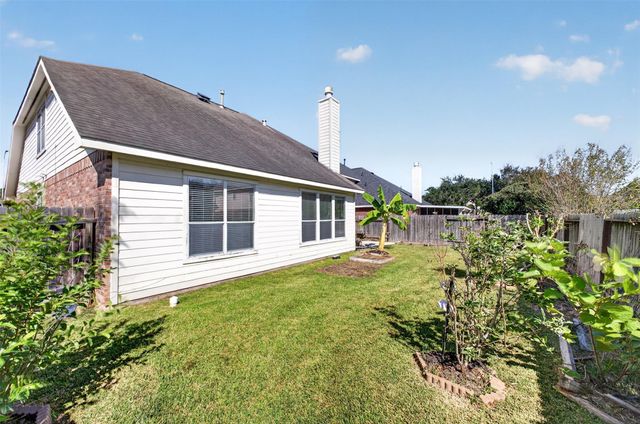 1011 Jasons Bend Drive, Sugar Land, TX 77479
