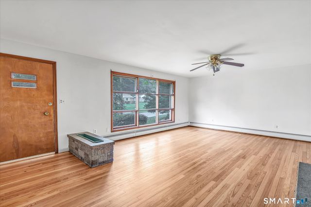 109 Woolsley Avenue, Trumbull, CT 06611