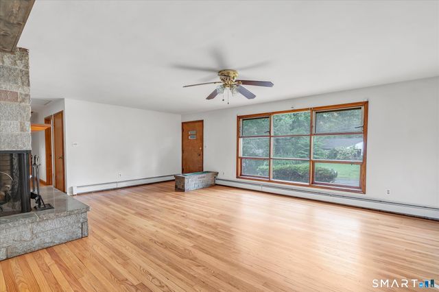 109 Woolsley Avenue, Trumbull, CT 06611