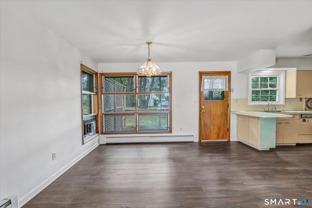 109 Woolsley Avenue, Trumbull, CT 06611