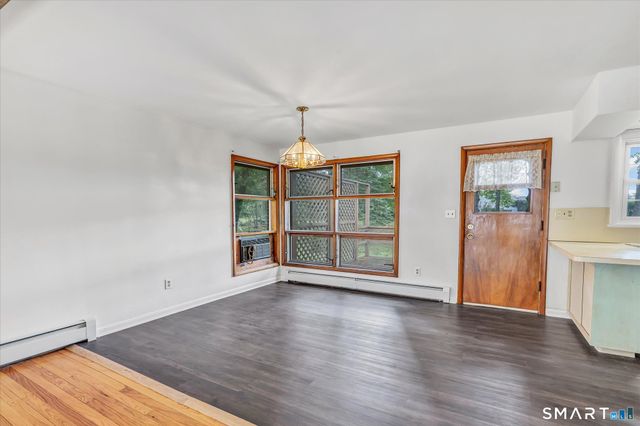 109 Woolsley Avenue, Trumbull, CT 06611