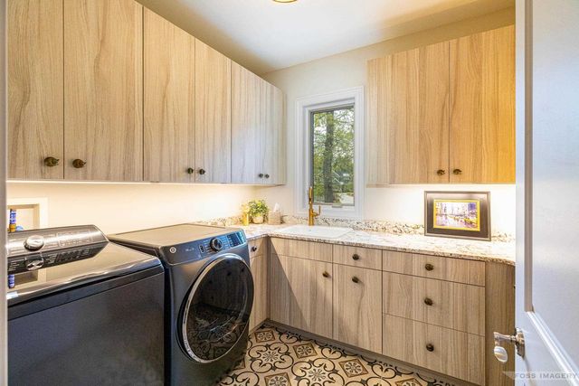 4574 Bishops Court, Middleton, WI 53562