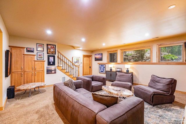 4574 Bishops Court, Middleton, WI 53562