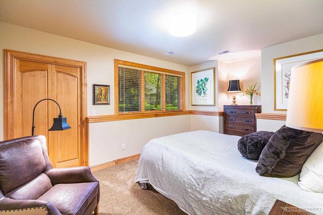 4574 Bishops Court, Middleton, WI 53562