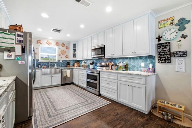 440 Birch Drive, Onalaska, TX 77360