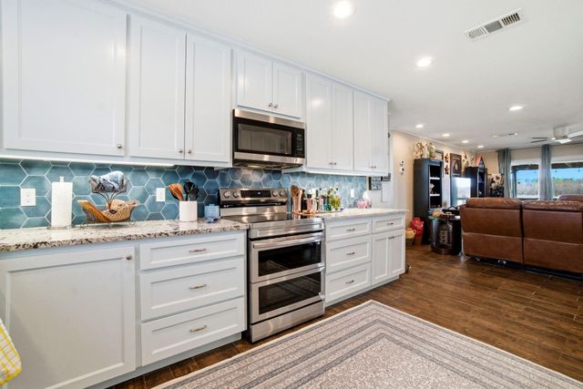 440 Birch Drive, Onalaska, TX 77360