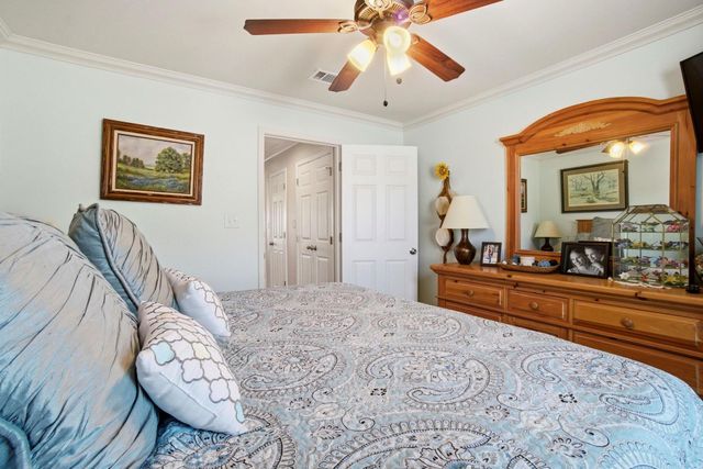 440 Birch Drive, Onalaska, TX 77360