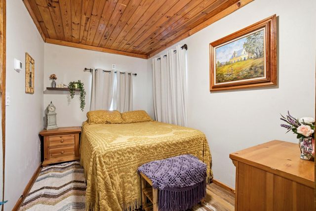 440 Birch Drive, Onalaska, TX 77360