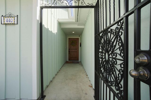 440 Birch Drive, Onalaska, TX 77360