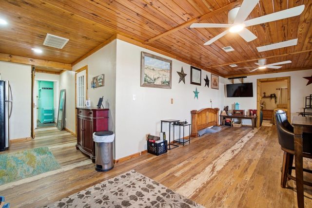 440 Birch Drive, Onalaska, TX 77360